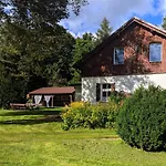 Lesniczowka Wysokie Kaczki Hébergement de vacances
