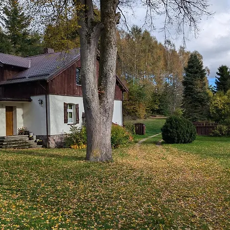 Casa de Férias Leśniczówka Wysokie Kaczki *